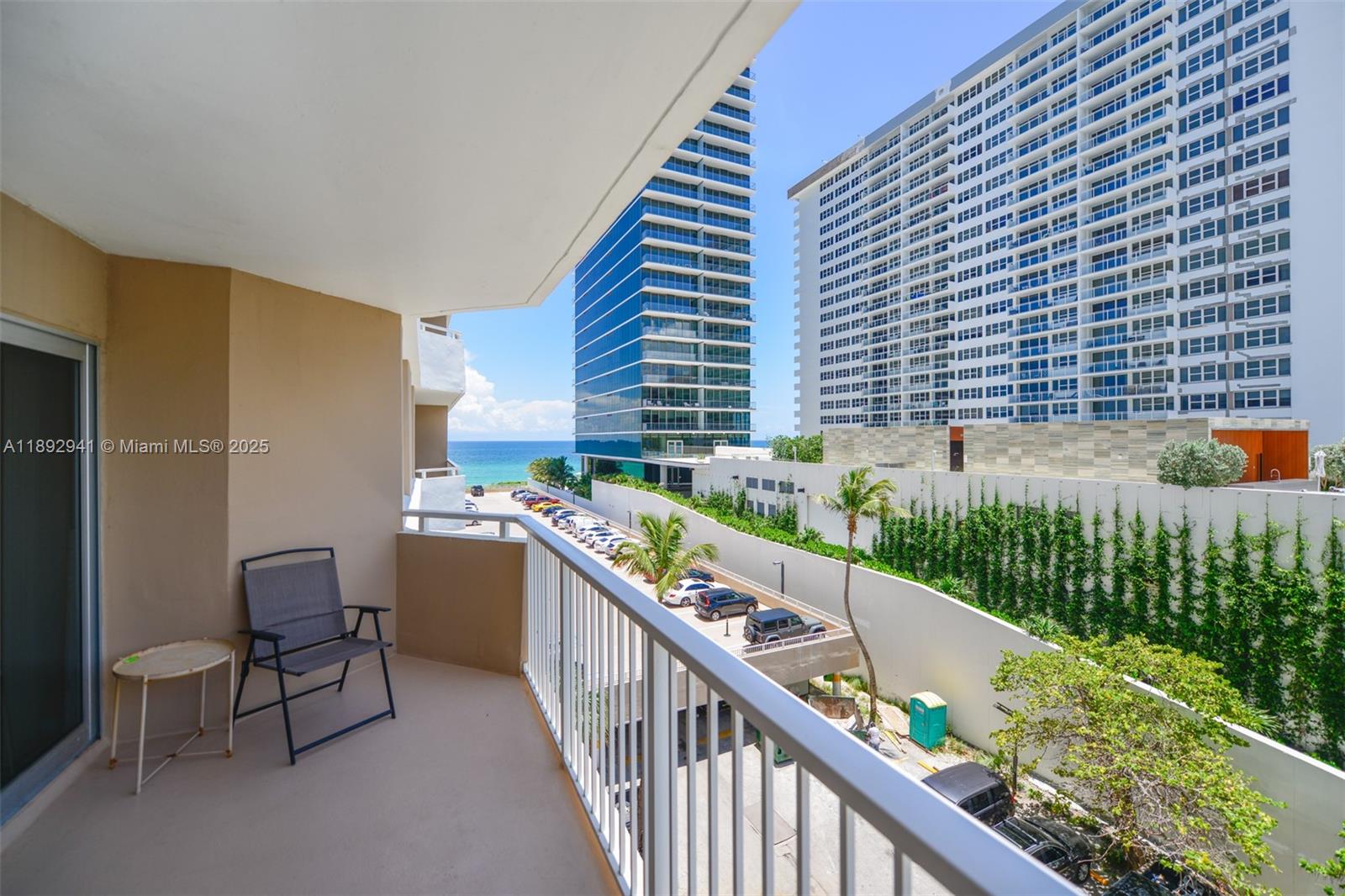 HEMISPHERES CONDO - Residential Lease