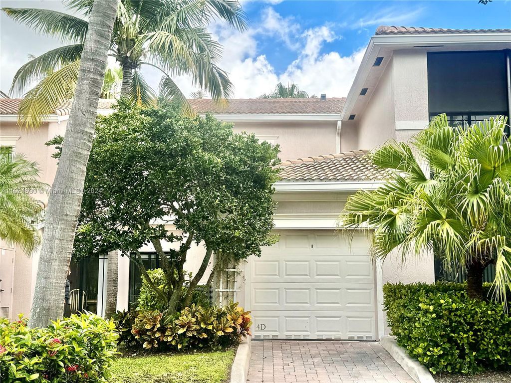 Photo of 2804 Sarento Pl #109, Palm Beach Gardens, FL 33410 (MLS # A11621630)