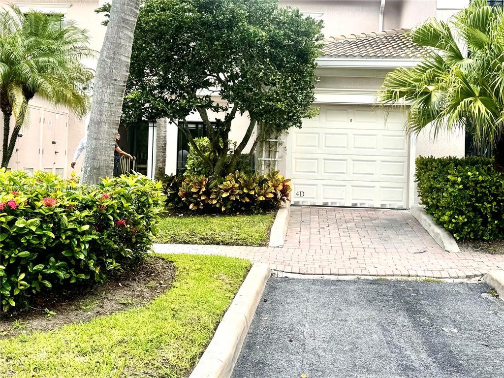 Photo of 2804 Sarento Pl #109, Palm Beach Gardens, FL 33410 (MLS # A11621630)