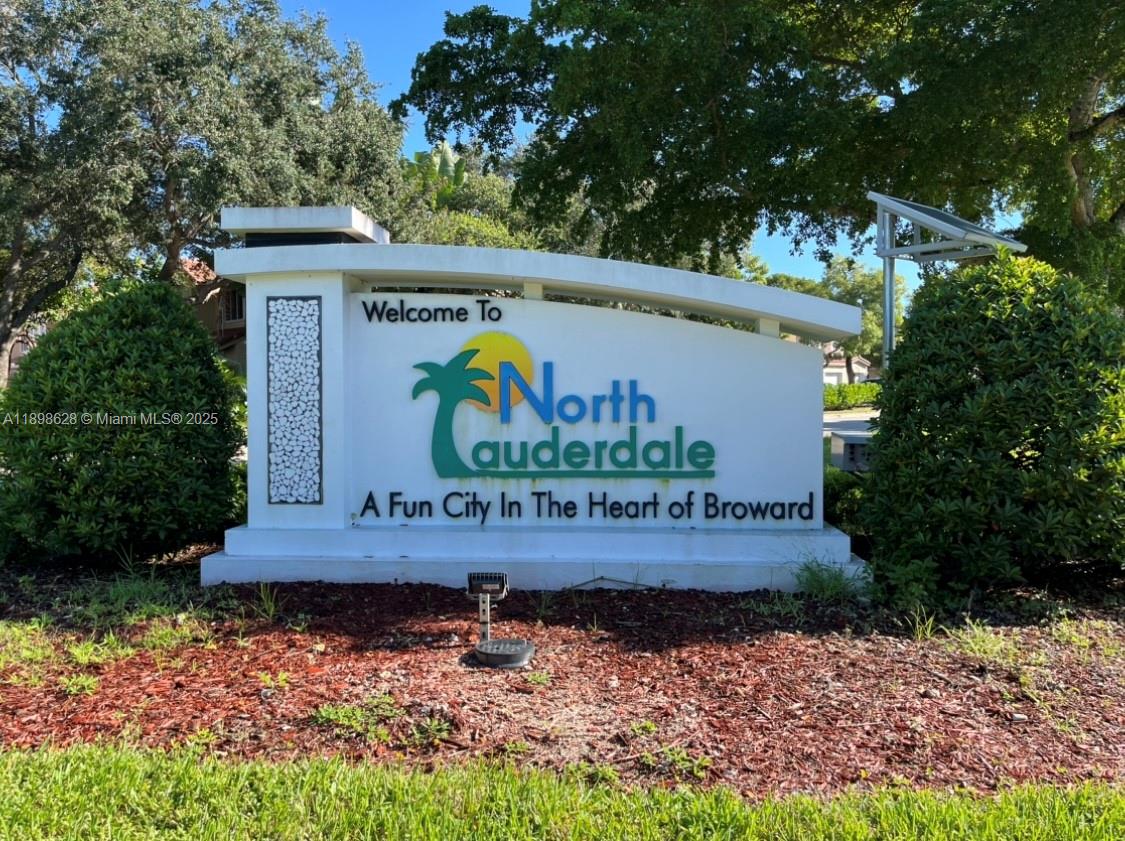 LAUDERDALE NORTH PARK SEC - Residential