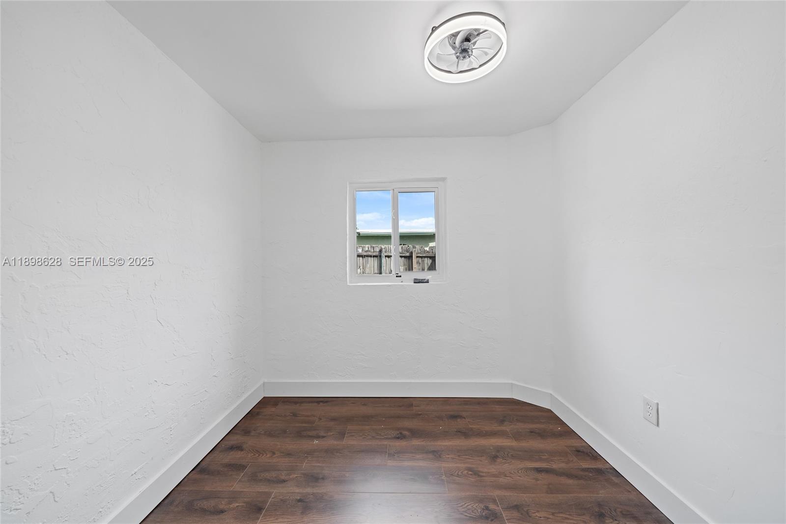 LAUDERDALE NORTH PARK SEC - Residential