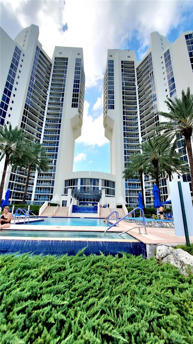 OCEAN ONE CONDO - Residential Lease