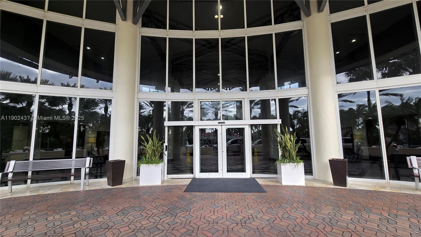 OCEAN ONE CONDO - Residential Lease