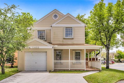 11455 SW 117 Ct Miami FL 33186