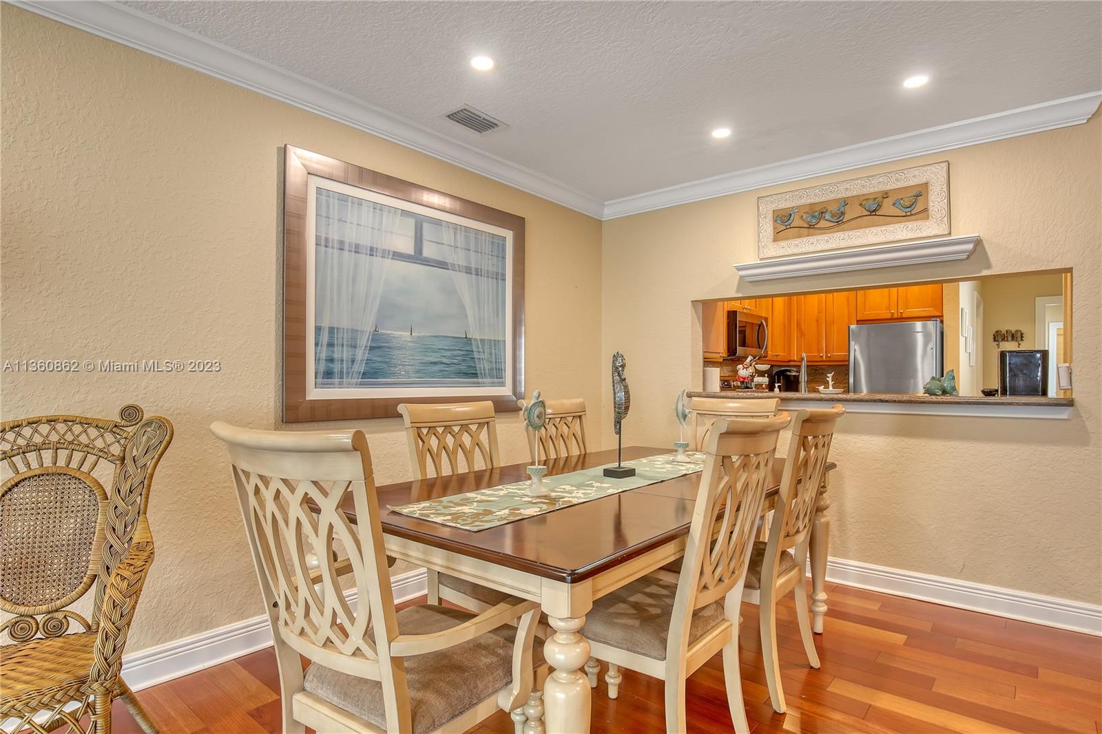VILLAS OF OCEAN DUNES - Residential Lease