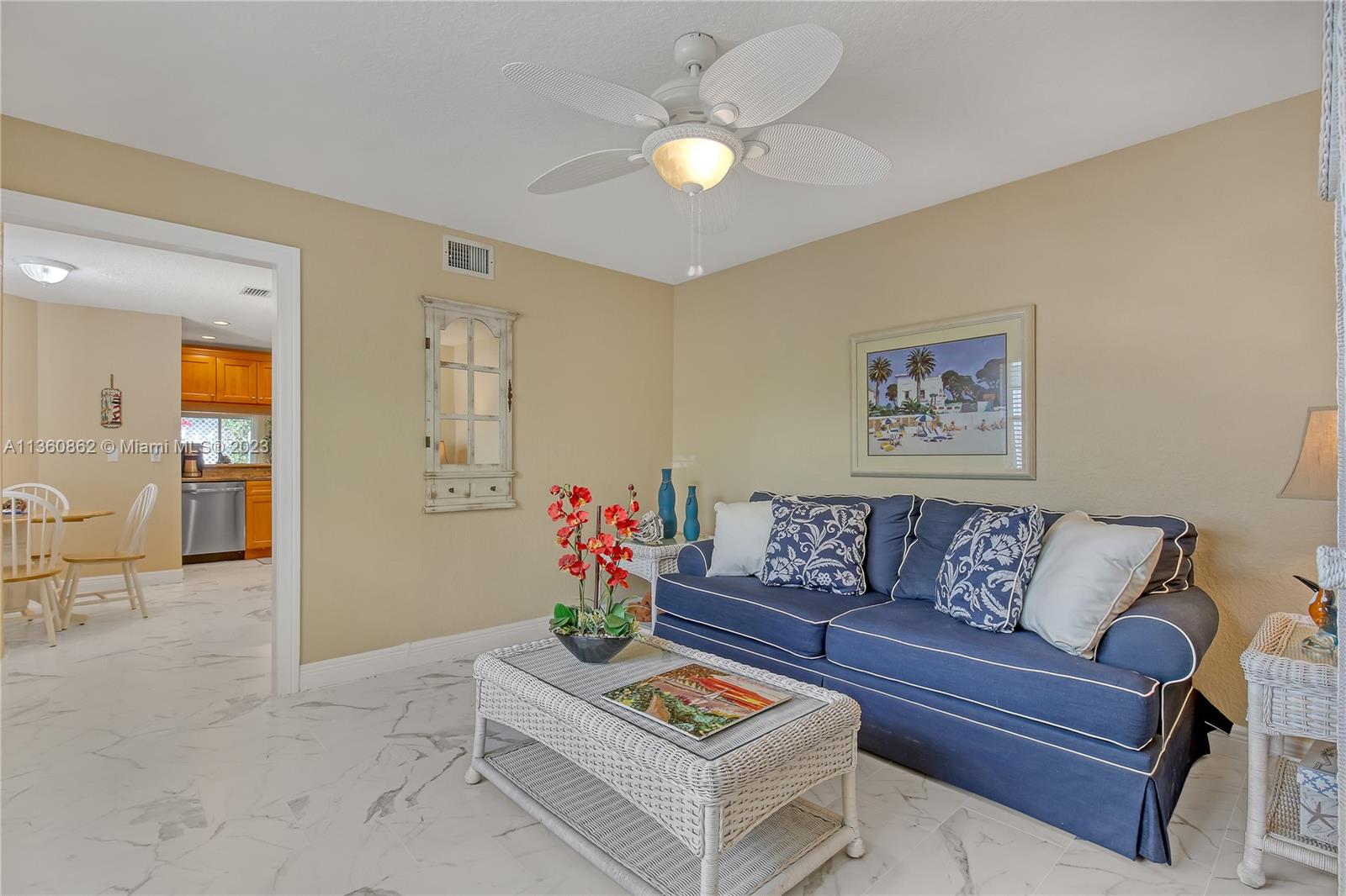 VILLAS OF OCEAN DUNES - Residential Lease