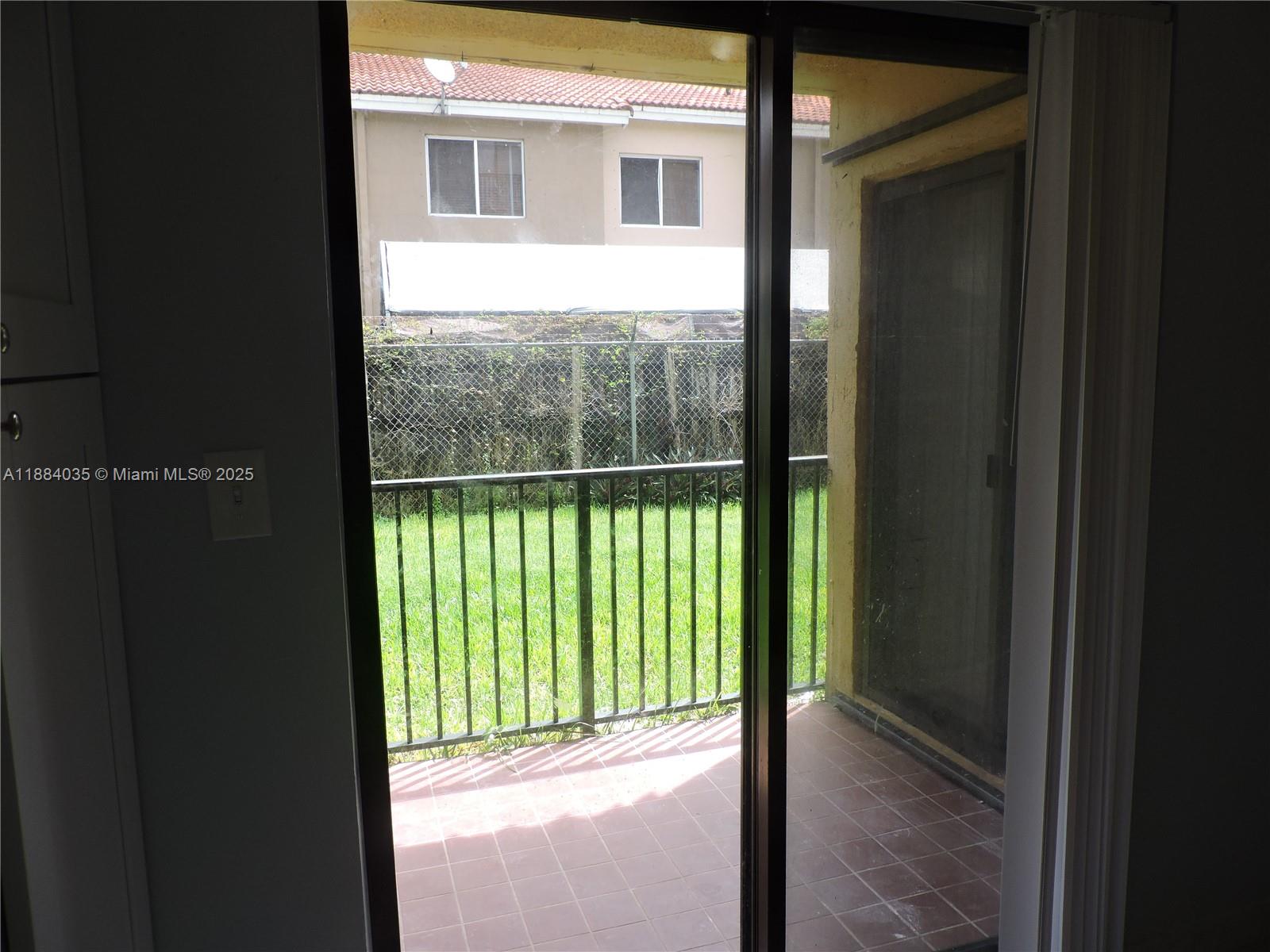 LYNBROOK COURTS CONDO - Residential