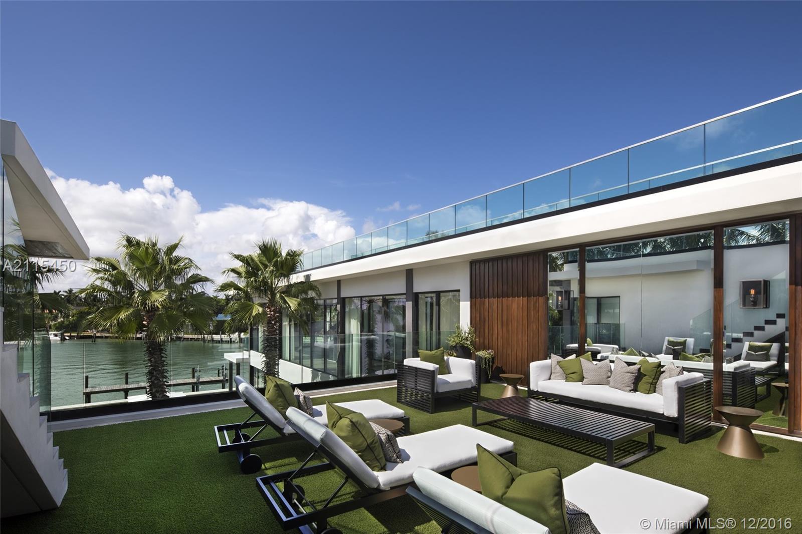LA GORCE GOLF SUB - Residential