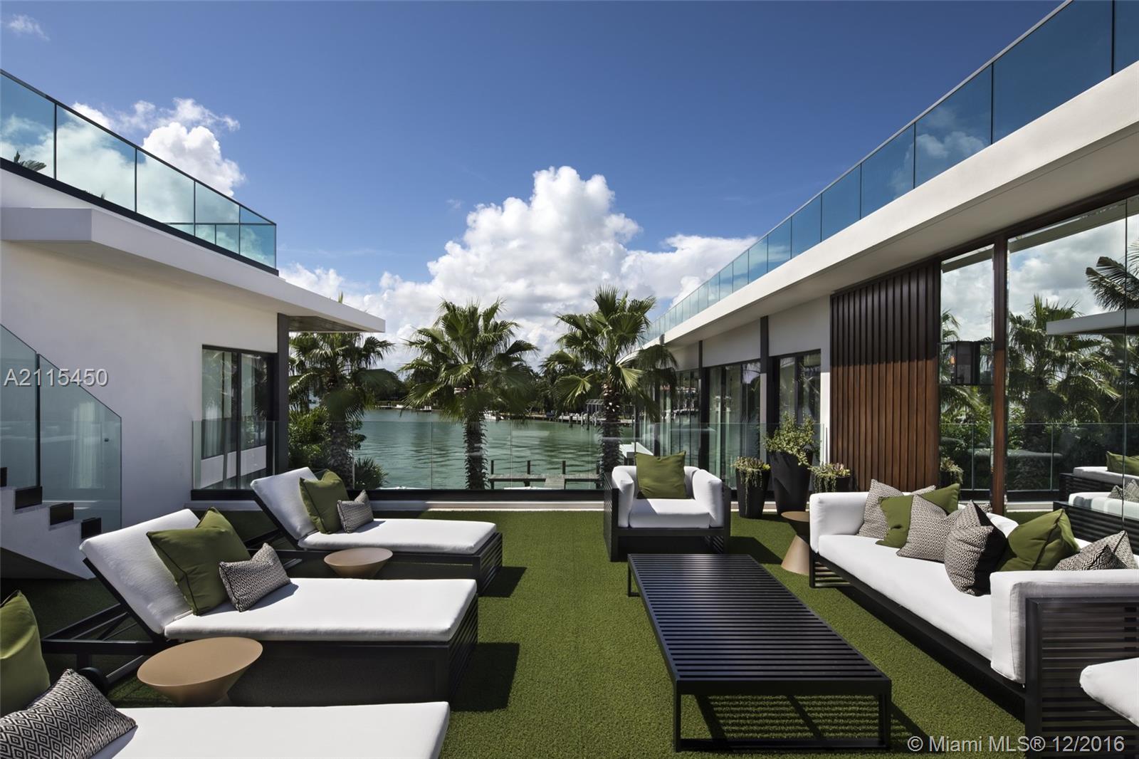 LA GORCE GOLF SUB - Residential