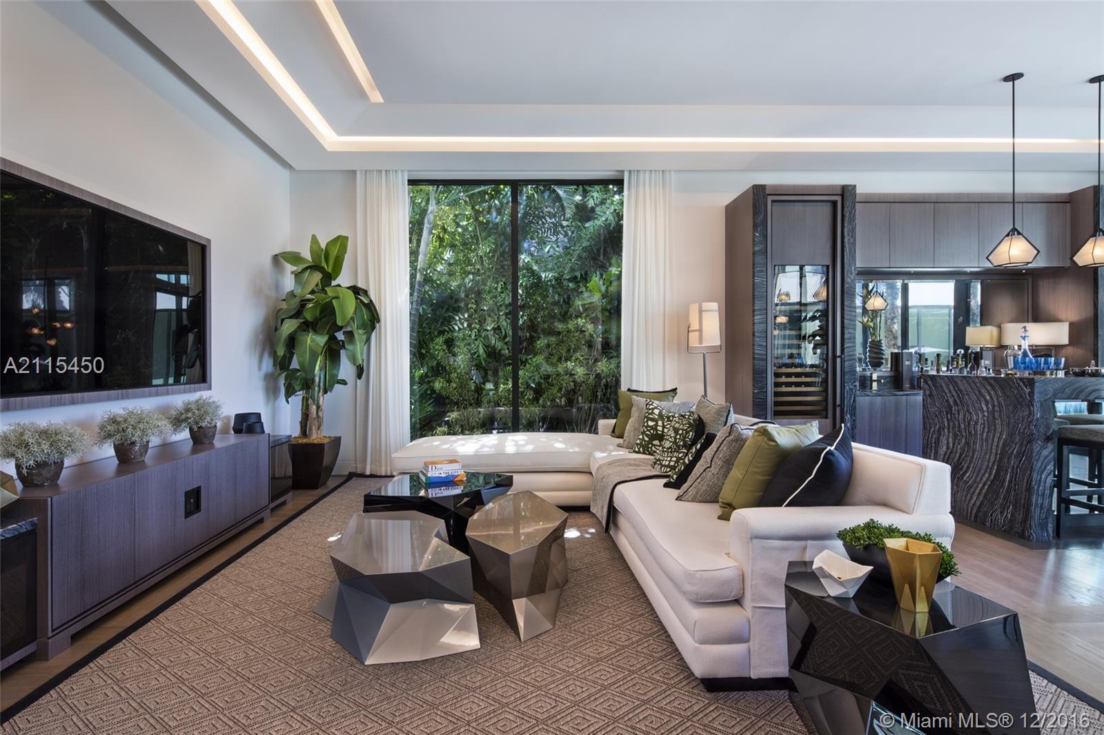 LA GORCE GOLF SUB - Residential