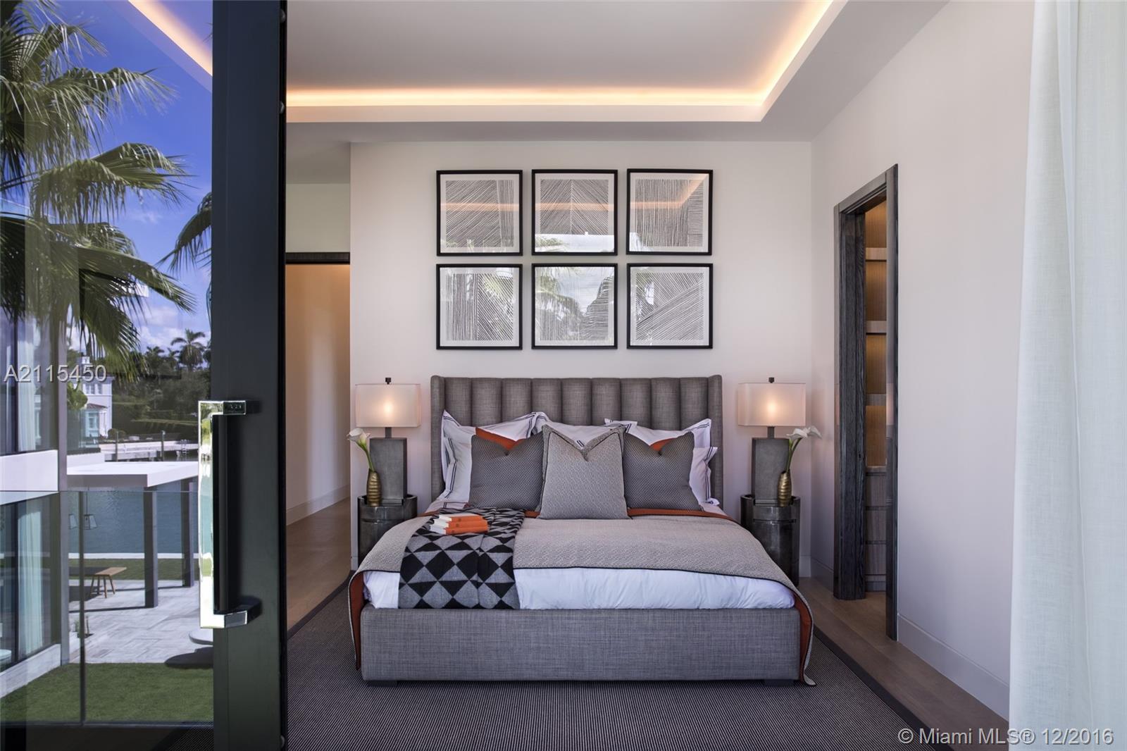 LA GORCE GOLF SUB - Residential