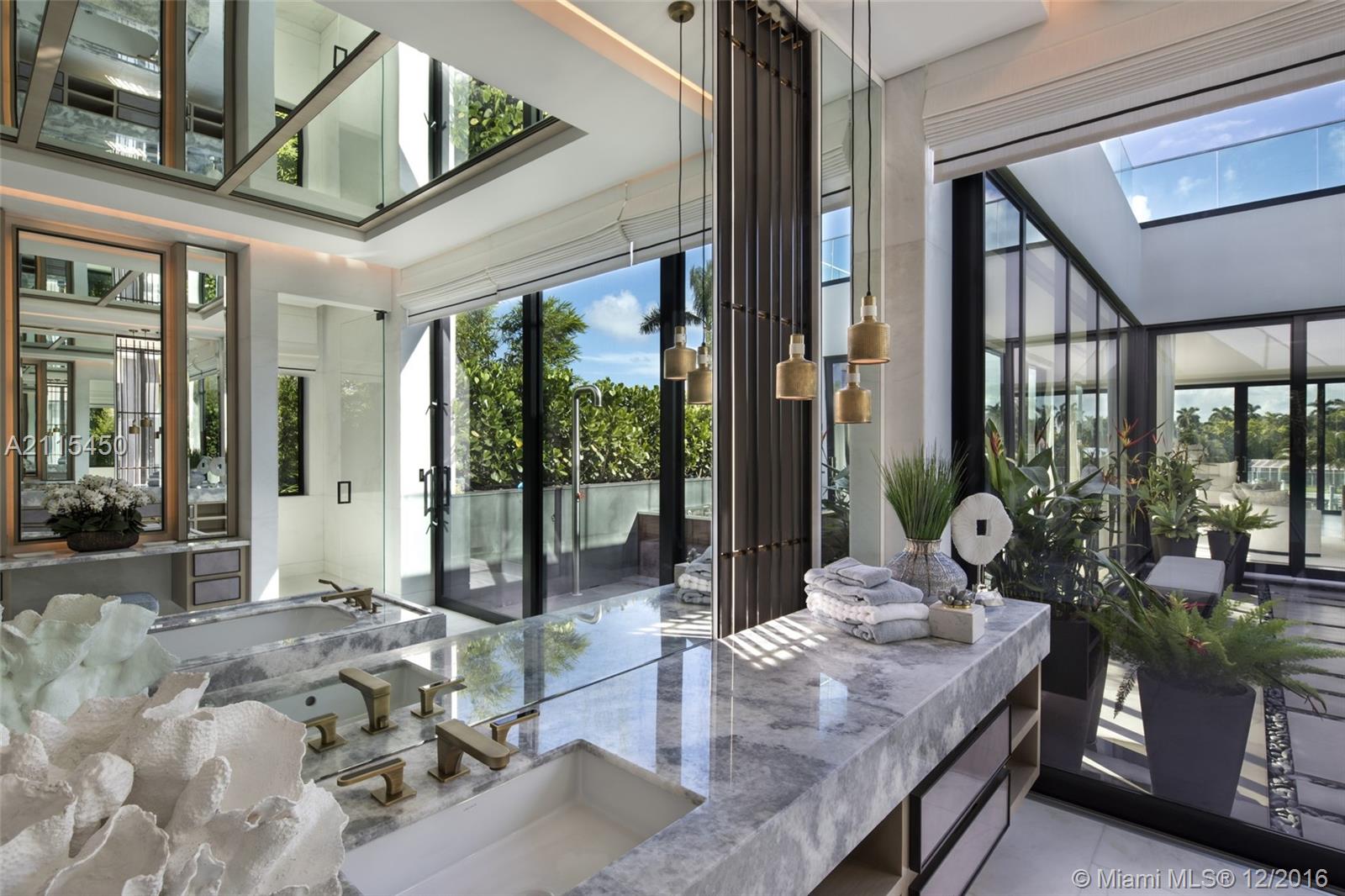 LA GORCE GOLF SUB - Residential
