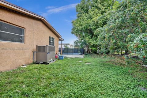 A home in Lauderdale Lakes