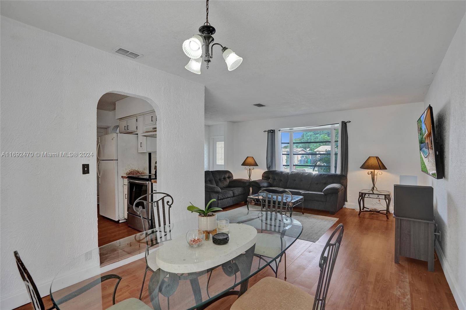 ORIOLE ESTATES SEC 6 - Residential