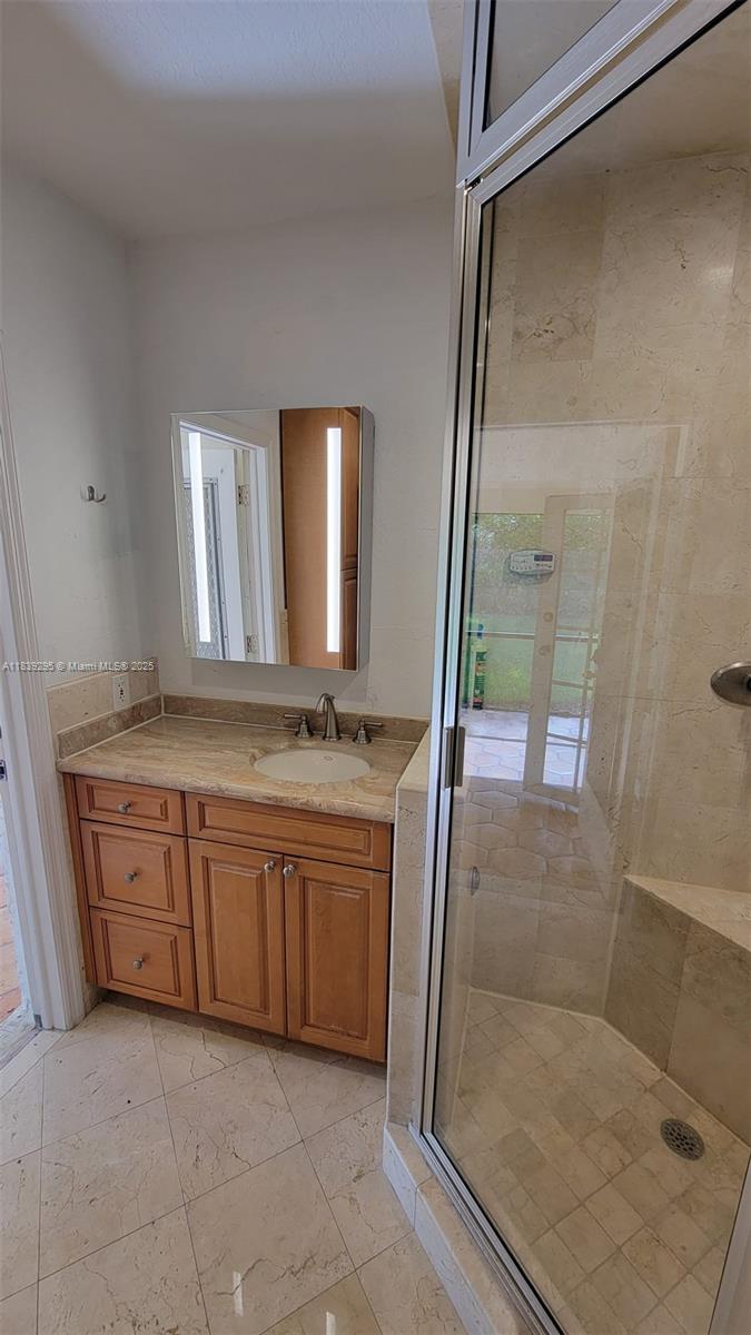 BEULAH HEIGHTS - Residential Lease