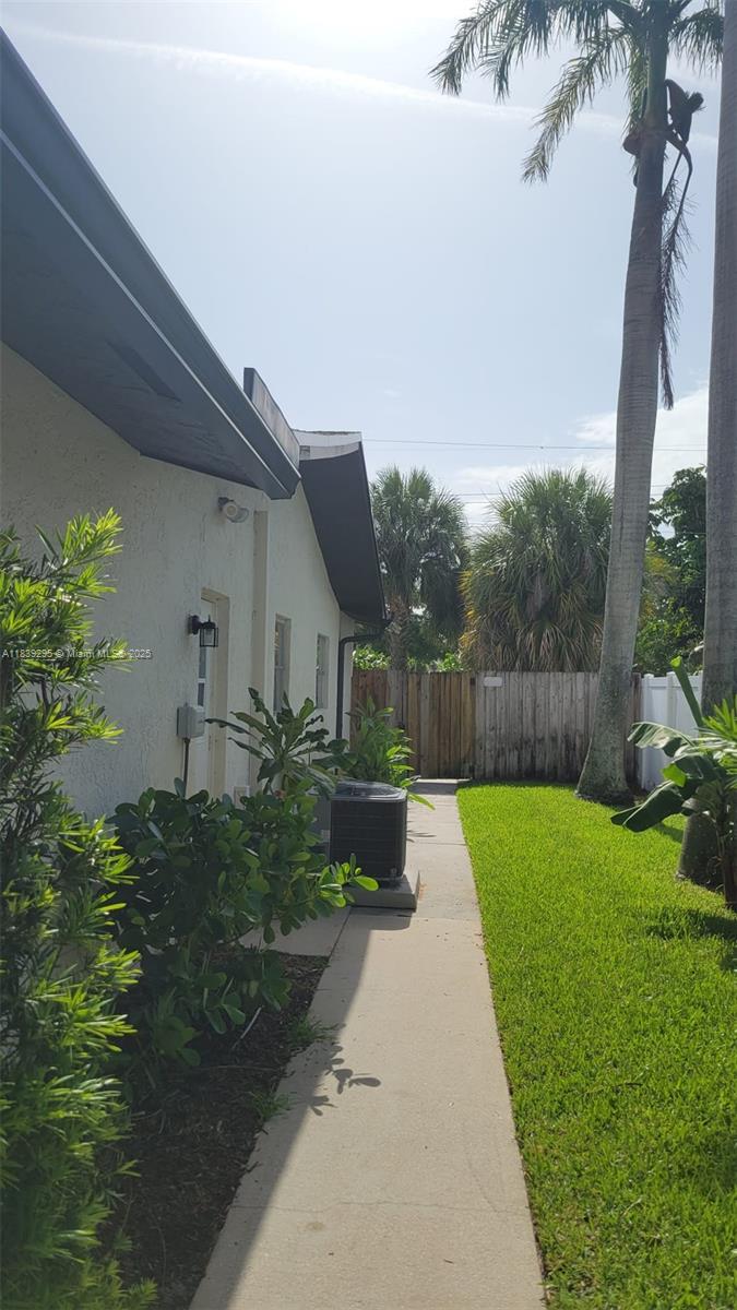 116 NW 3rd Ct 0