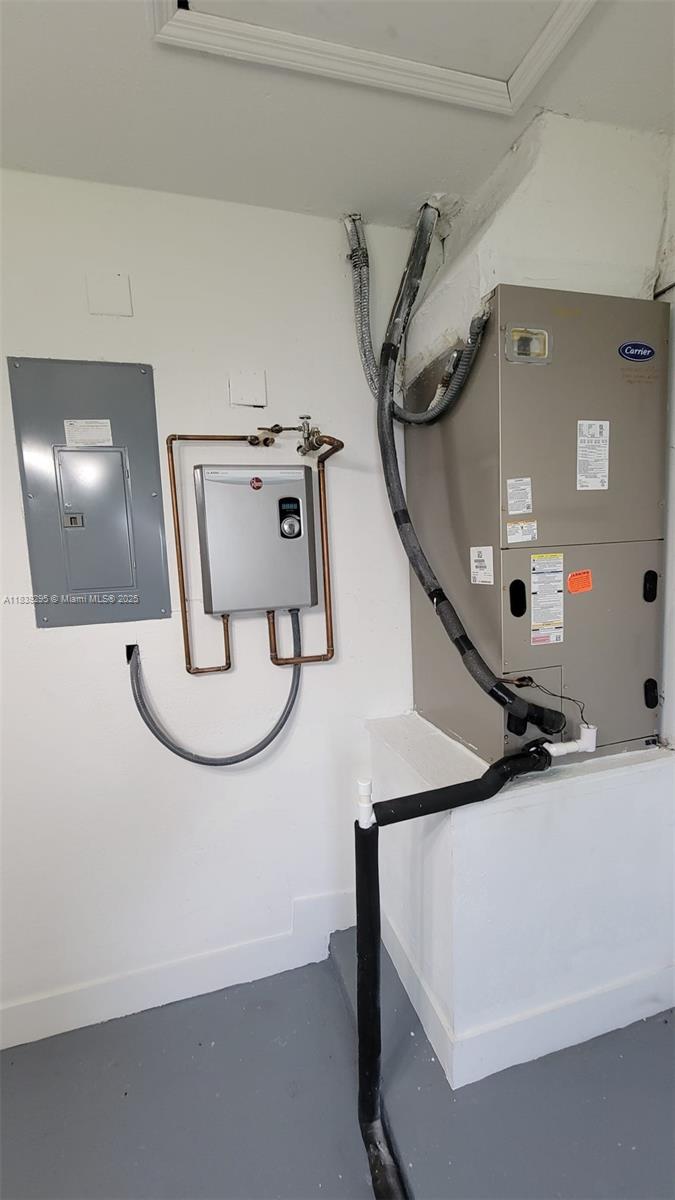 BEULAH HEIGHTS - Residential Lease