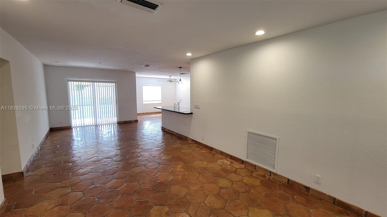 BEULAH HEIGHTS - Residential Lease