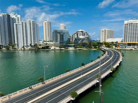 801 Brickell Bay Dr 871 Miami FL 33131