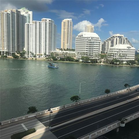 801 Brickell Bay Dr 871 Miami FL 33131