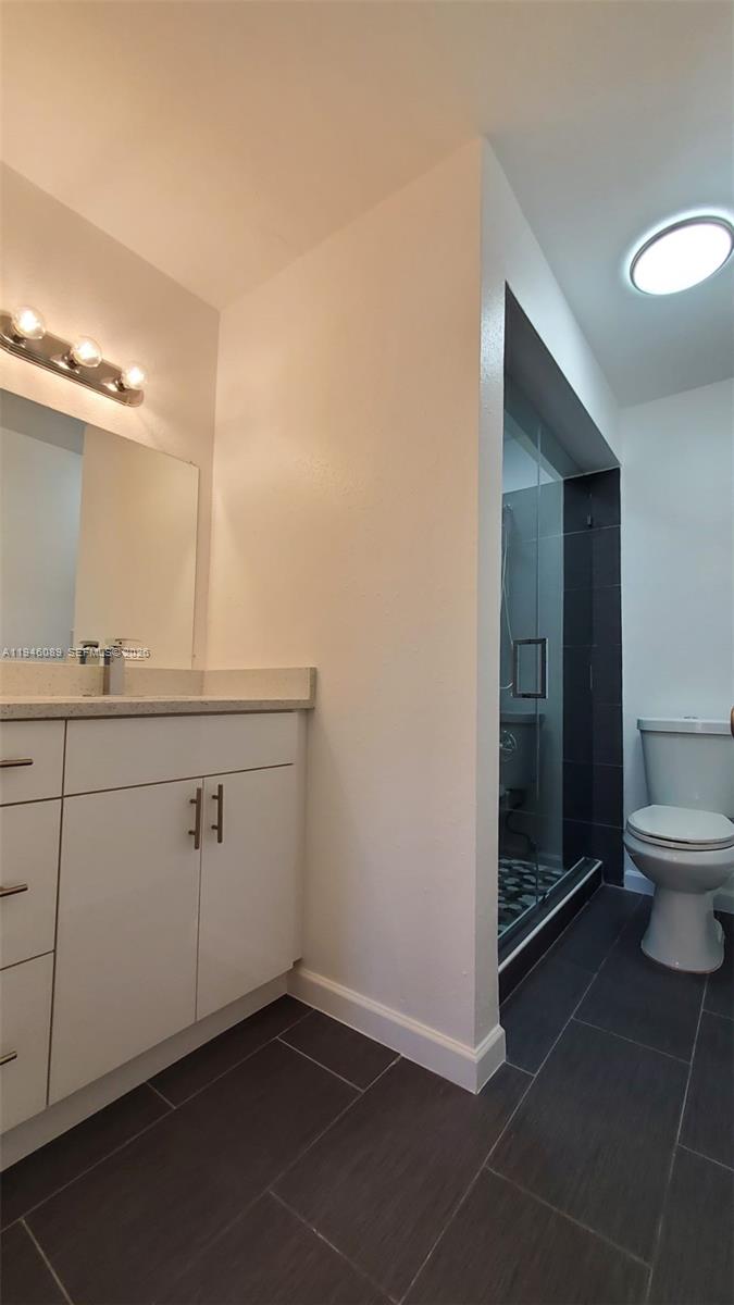 BISCAYNE BEACH CLUB CONDO - Residential