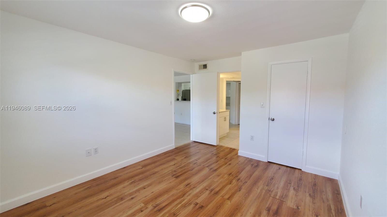 BISCAYNE BEACH CLUB CONDO - Residential