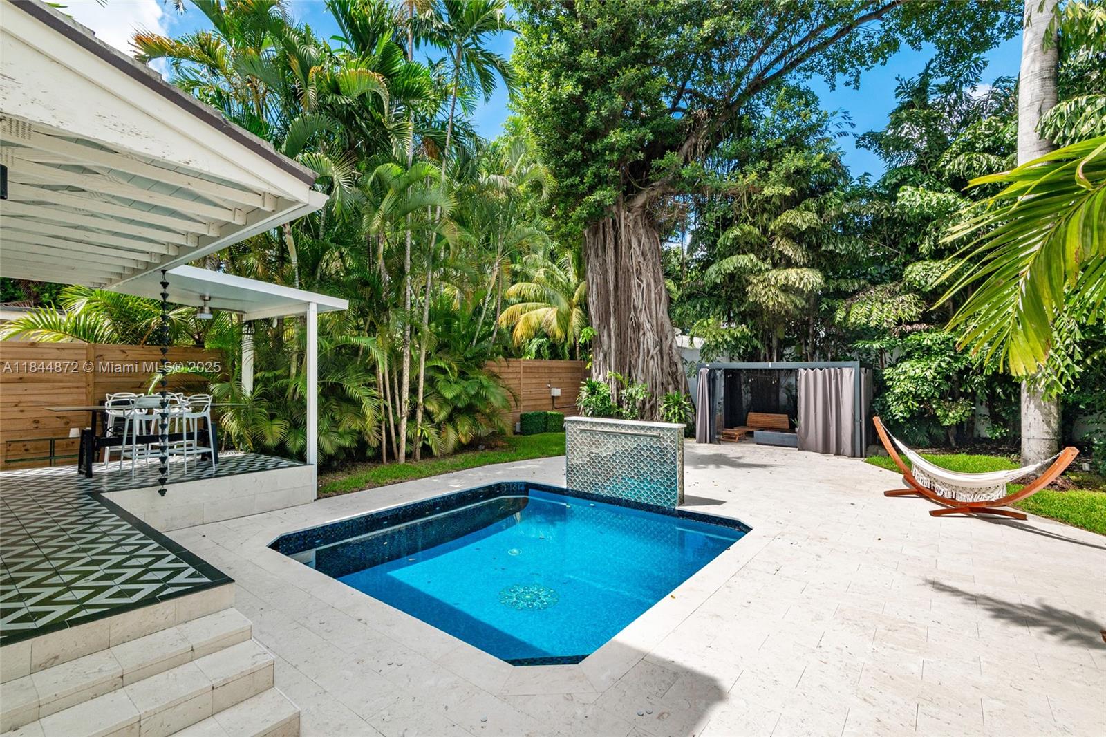 BRICKELL HAMMOCK UNIT NO - Residential