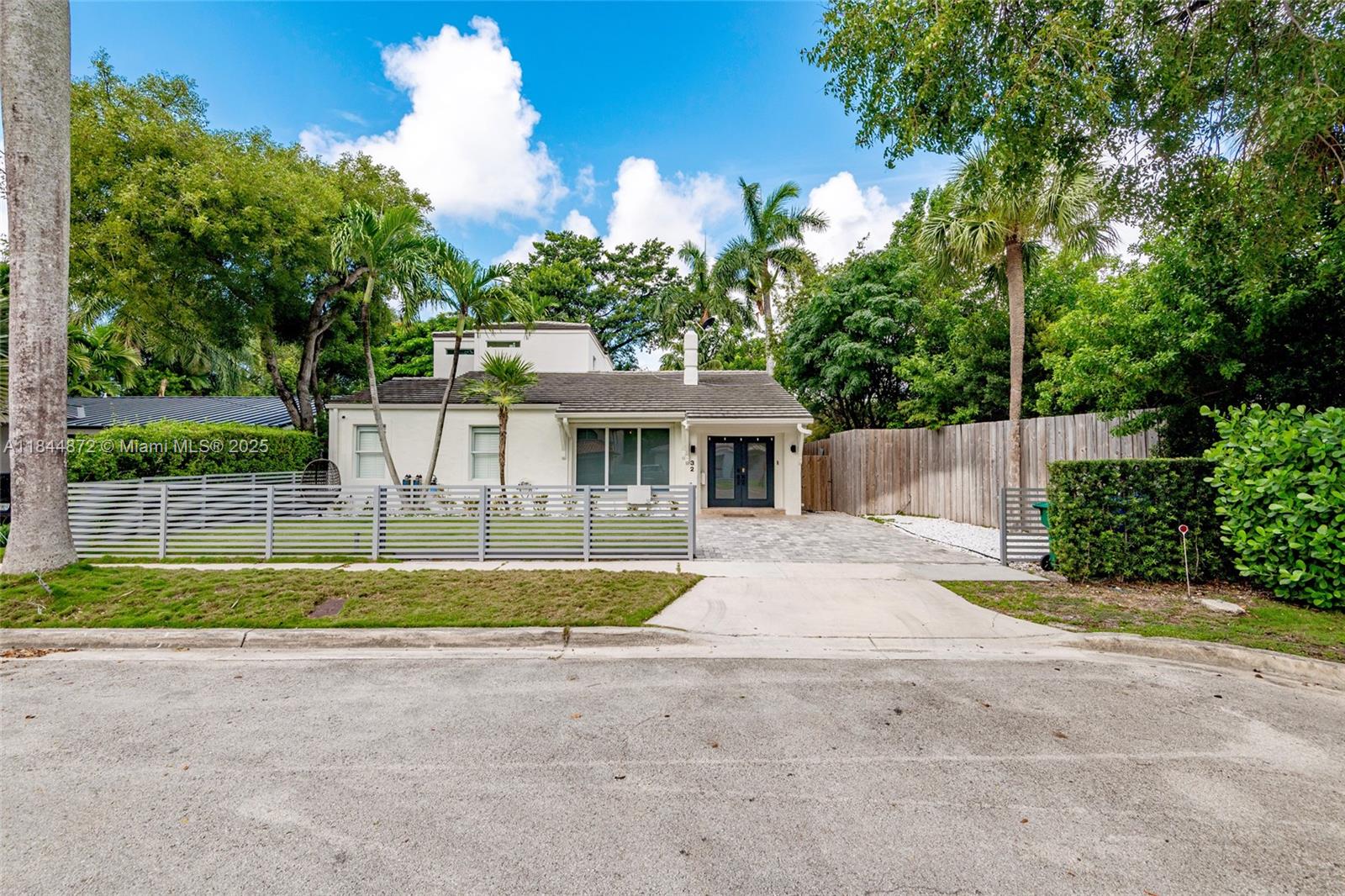 32 SW 23rd Rd