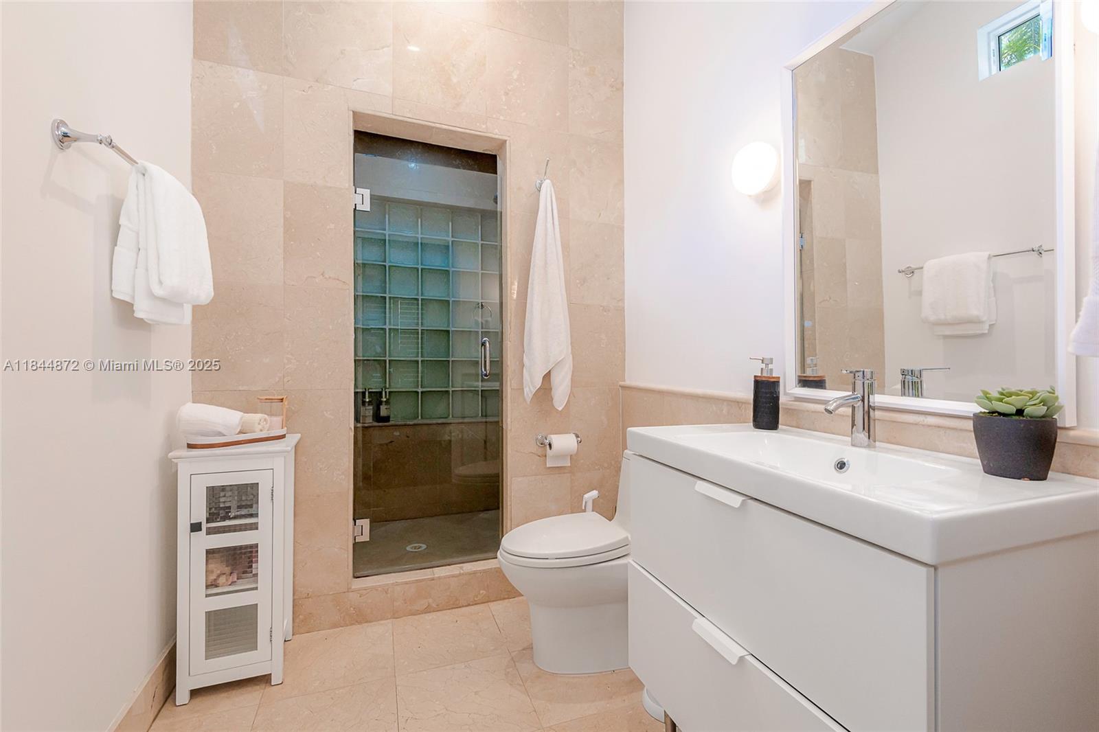 BRICKELL HAMMOCK UNIT NO - Residential