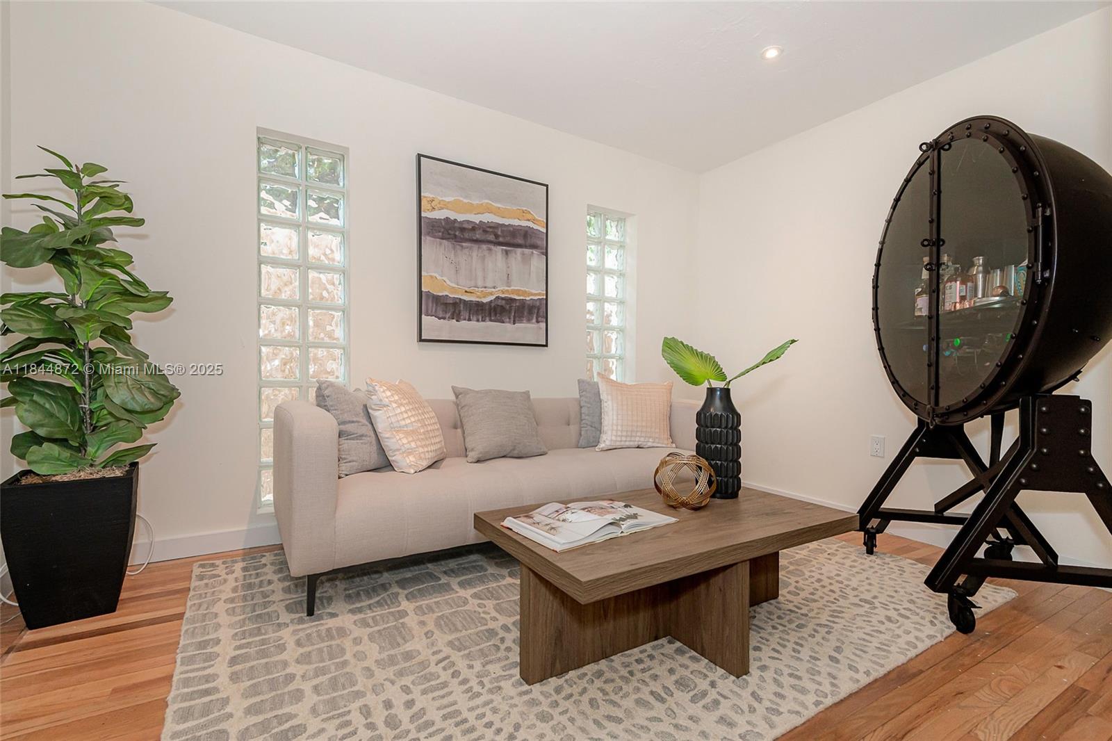 BRICKELL HAMMOCK UNIT NO - Residential