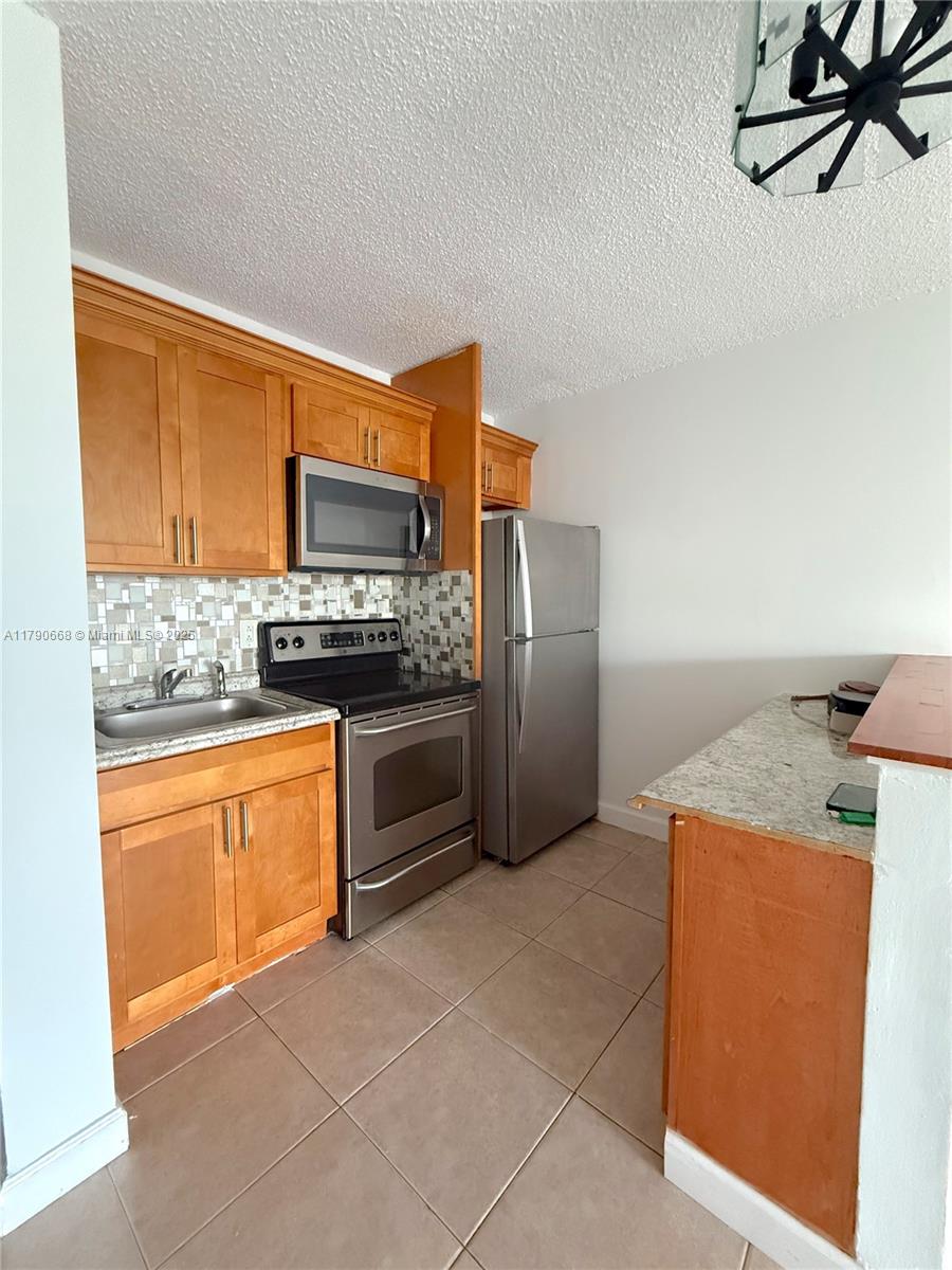 8260 SW 210th St 315