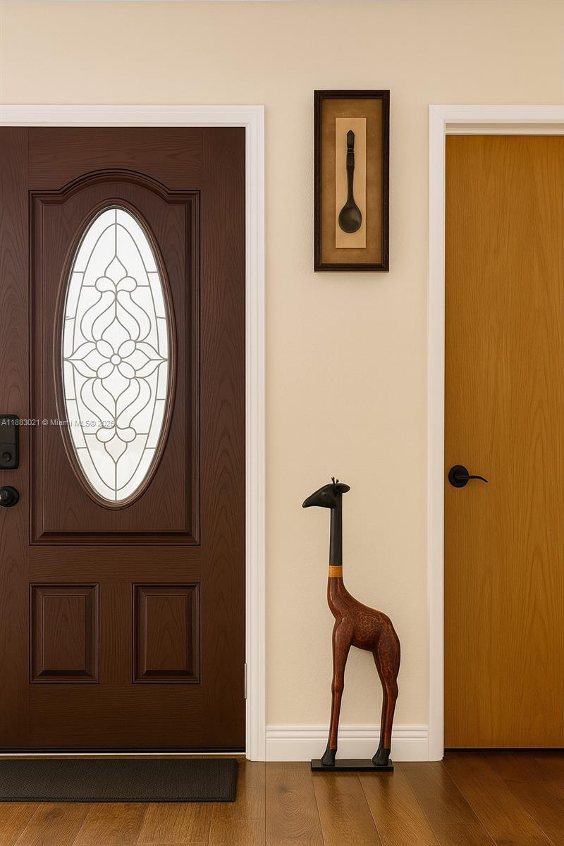 PLAZA ESTATES 3RD SEC - Residential