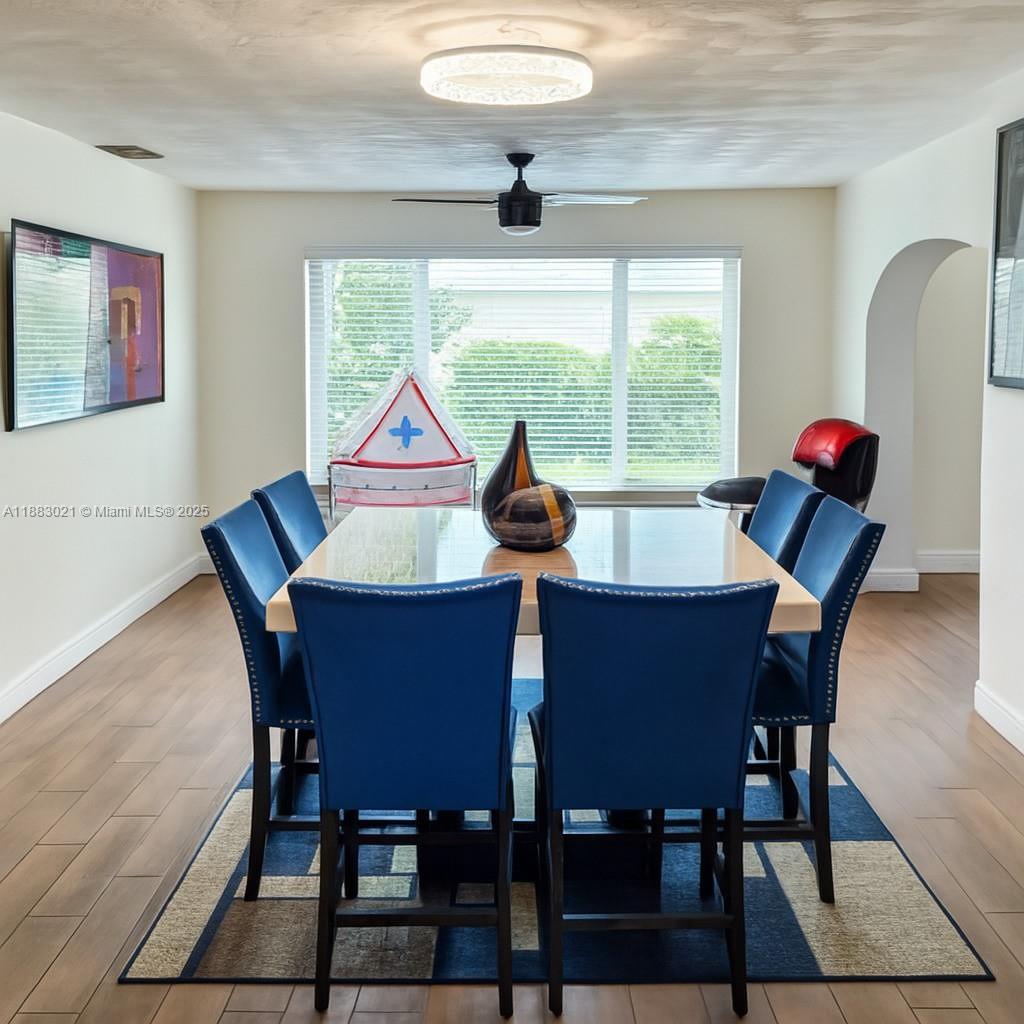 PLAZA ESTATES 3RD SEC - Residential