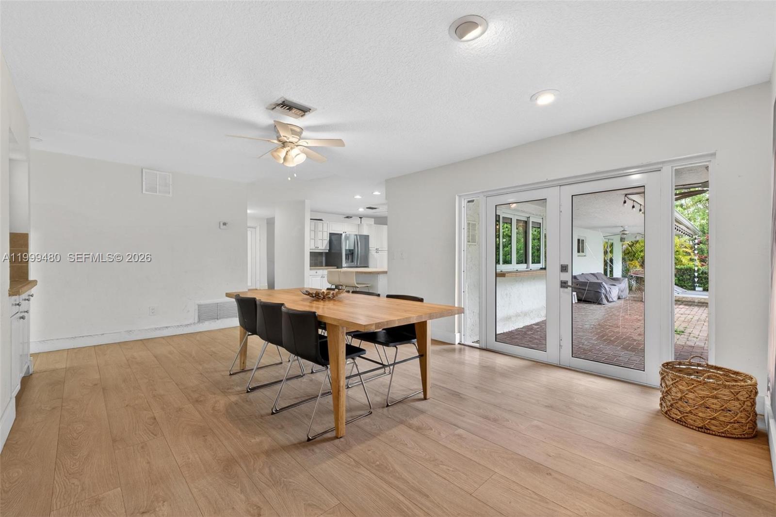 PINEWOOD ESTS 3RD ADDN - Residential