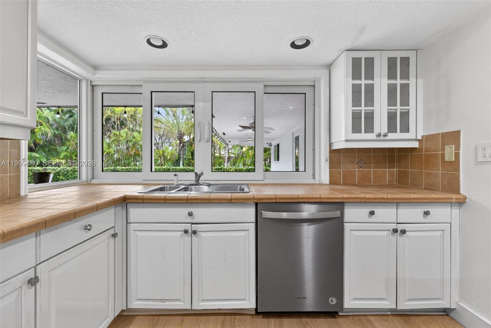 PINEWOOD ESTS 3RD ADDN - Residential