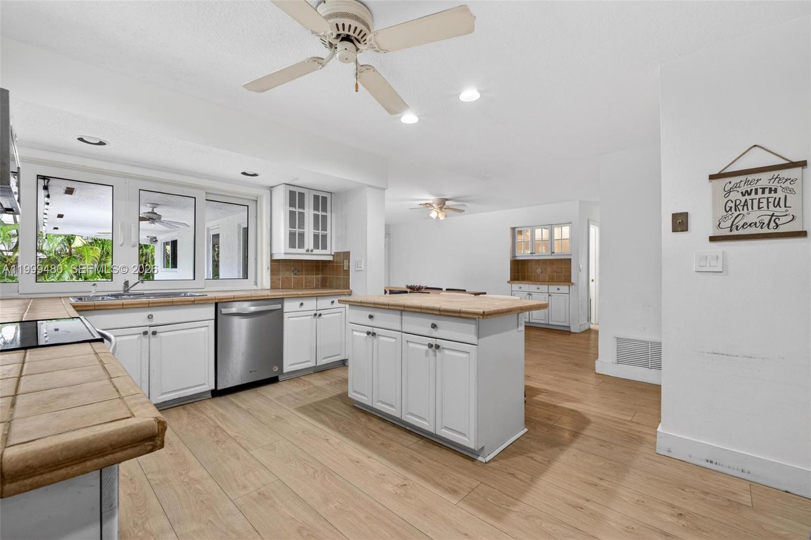 PINEWOOD ESTS 3RD ADDN - Residential