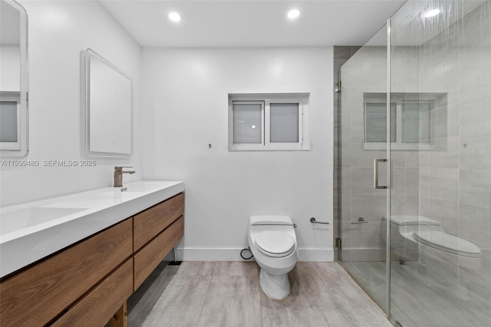 PINEWOOD ESTS 3RD ADDN - Residential