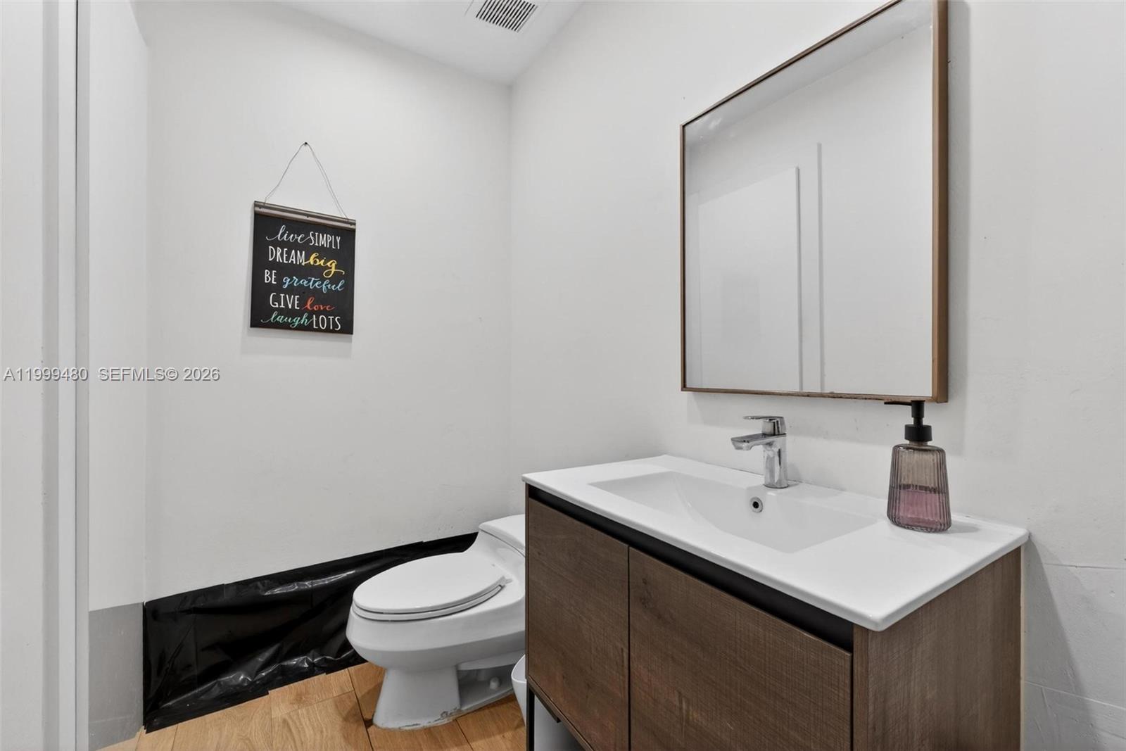 PINEWOOD ESTS 3RD ADDN - Residential