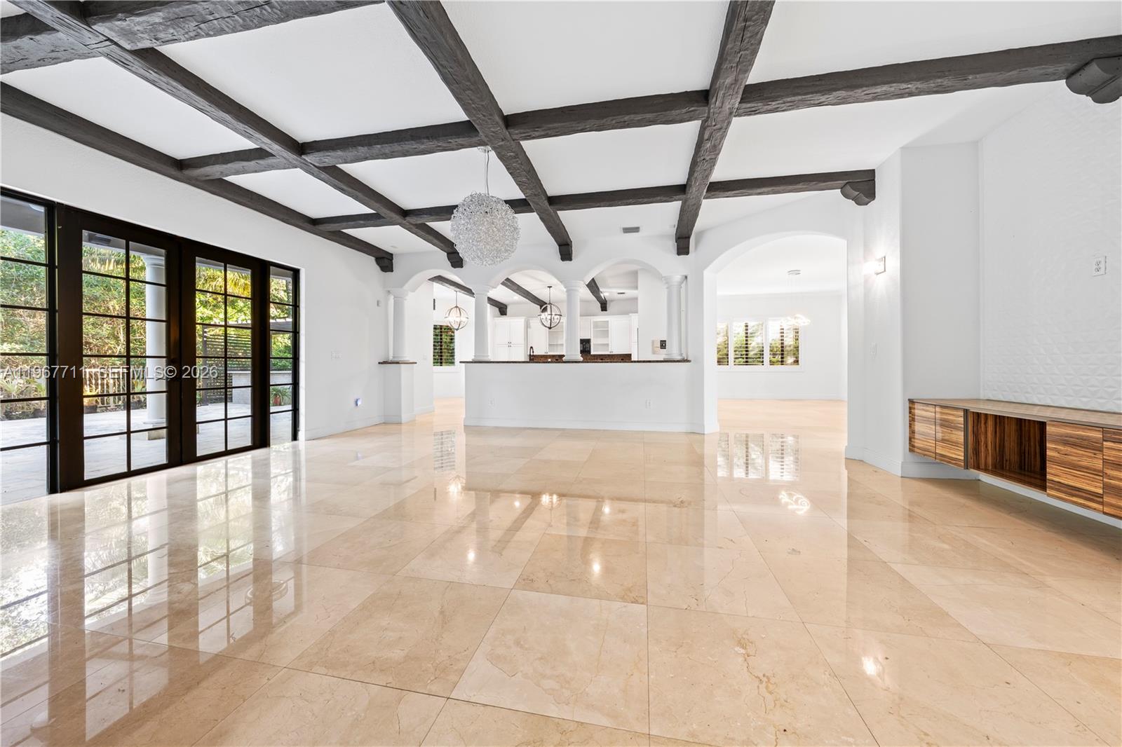 CUTLER CAY - Residential