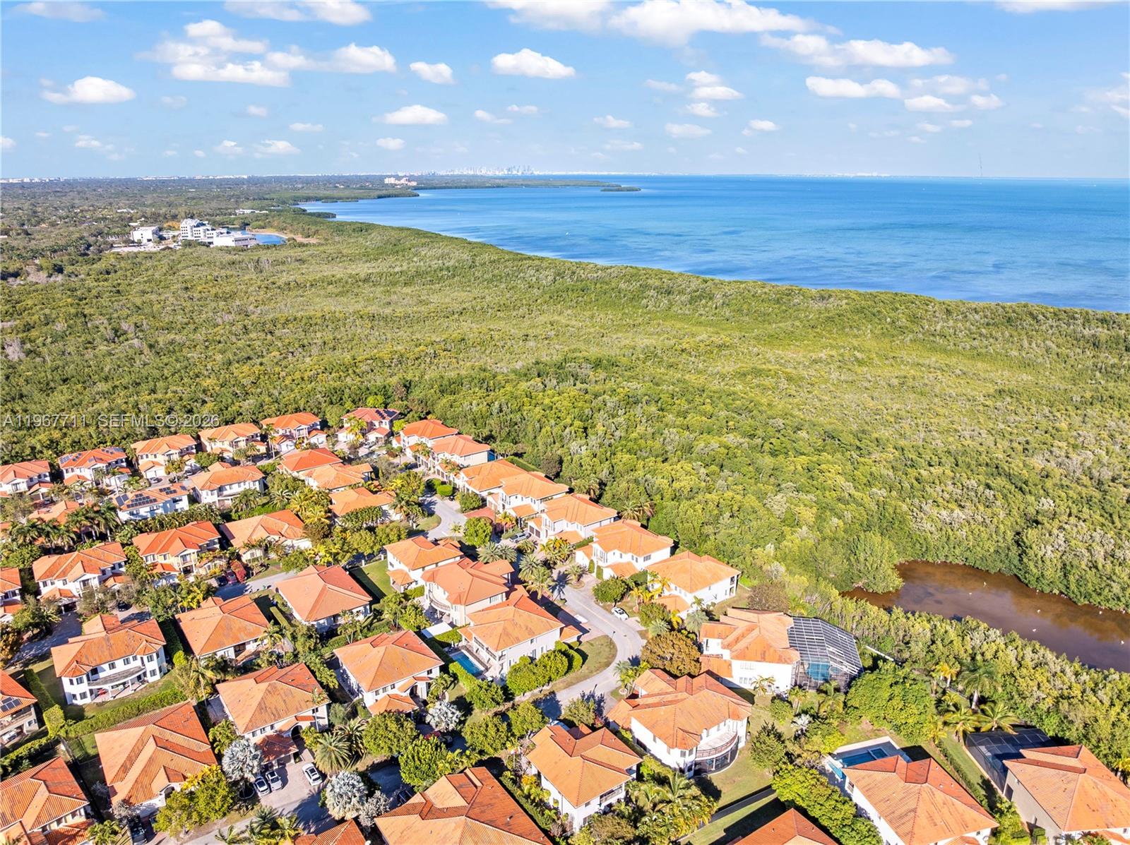 CUTLER CAY - Residential