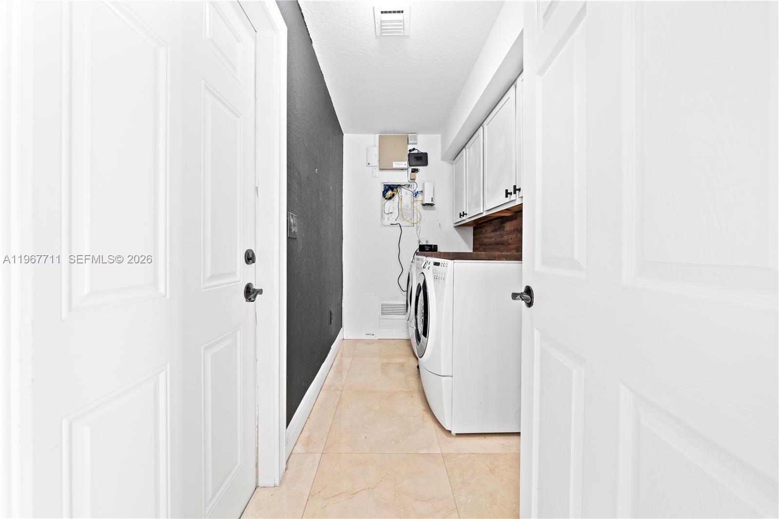 CUTLER CAY - Residential