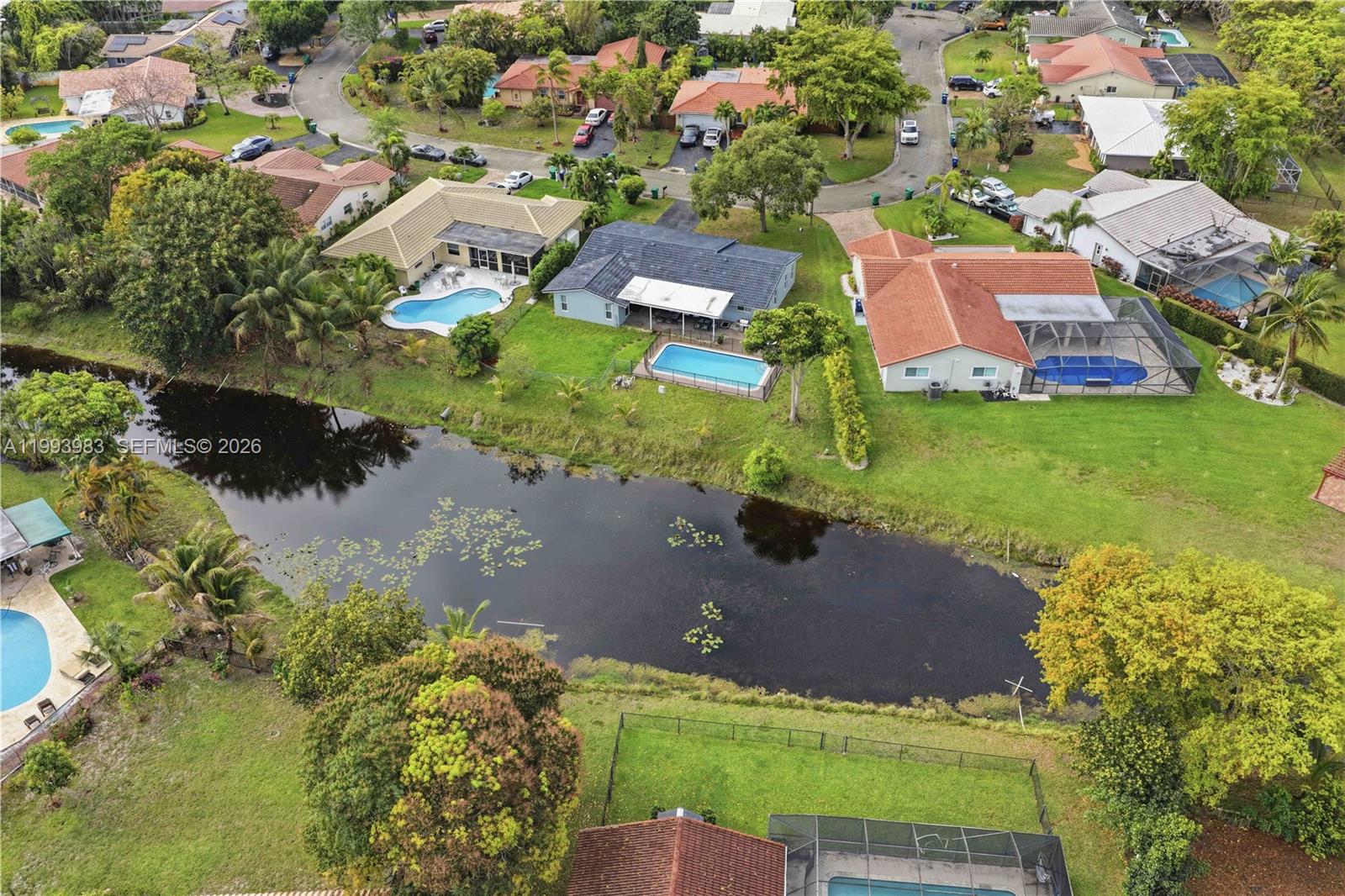 FOREST HILLS SOUTH - Residential