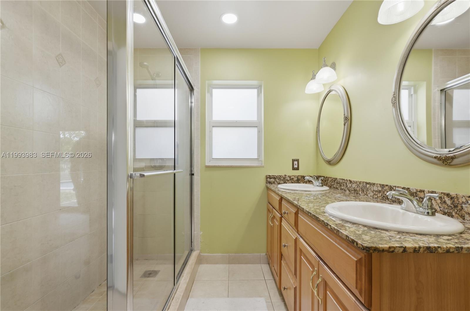 FOREST HILLS SOUTH - Residential