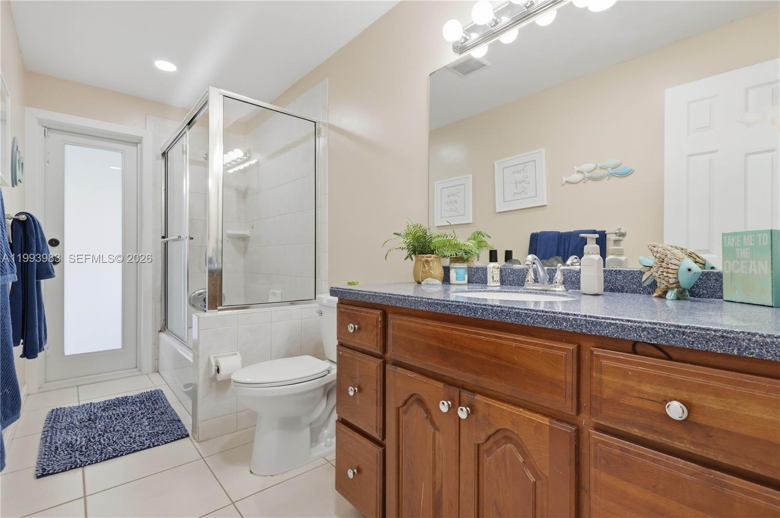 FOREST HILLS SOUTH - Residential