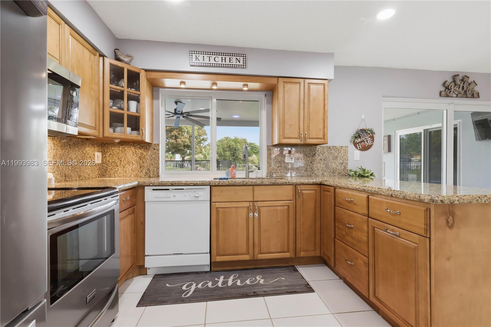 FOREST HILLS SOUTH - Residential