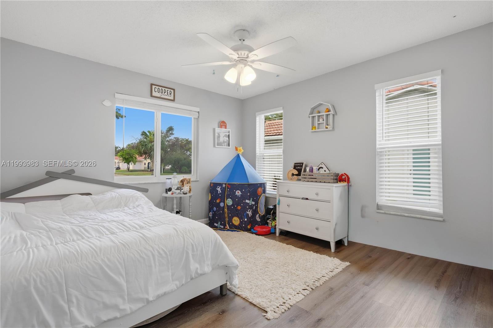 FOREST HILLS SOUTH - Residential