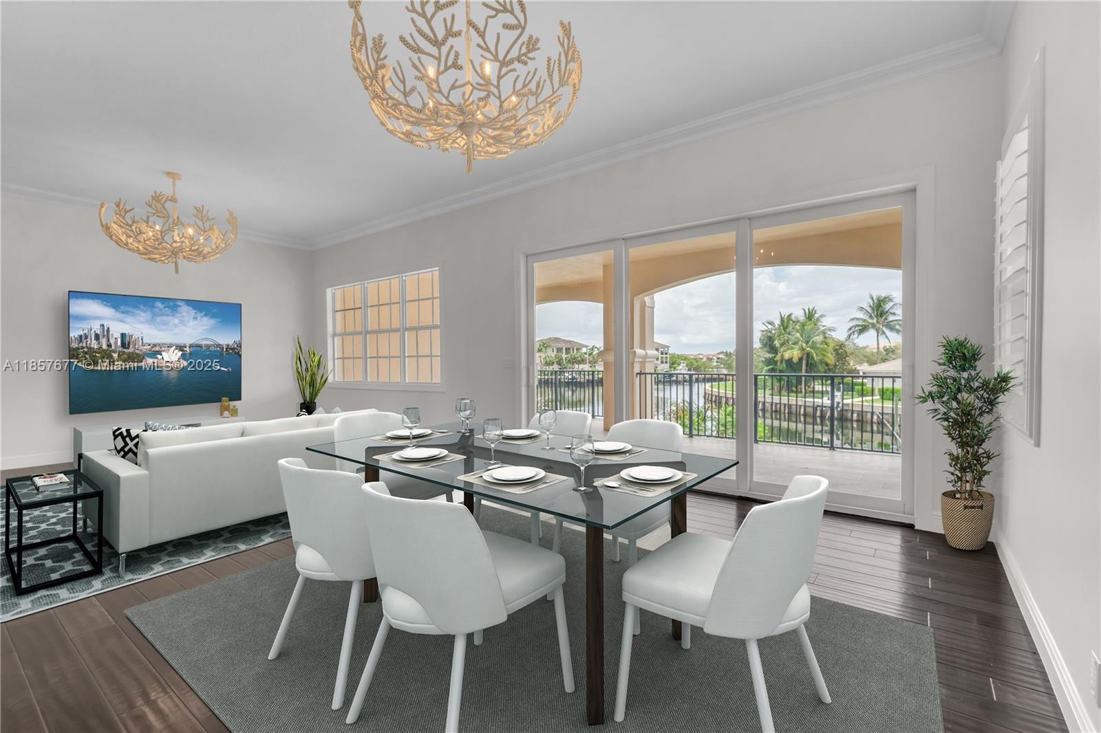 CARRIAGE HOMES AT FRENCHM - Residential