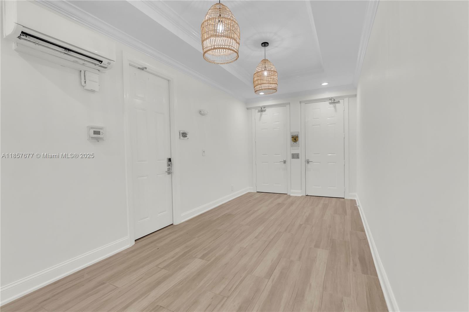 CARRIAGE HOMES AT FRENCHM - Residential
