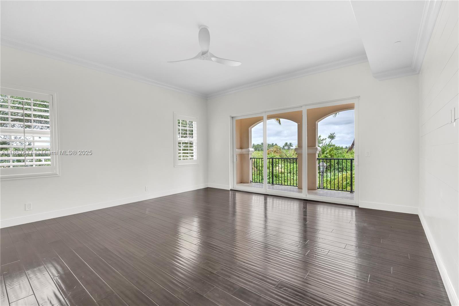 CARRIAGE HOMES AT FRENCHM - Residential