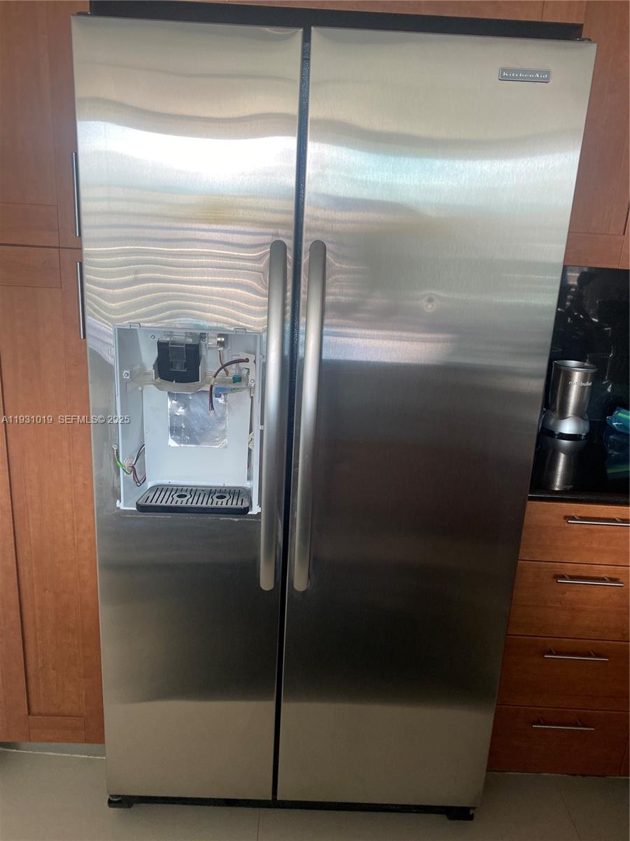 STRADA 315 CONDO - Residential Lease